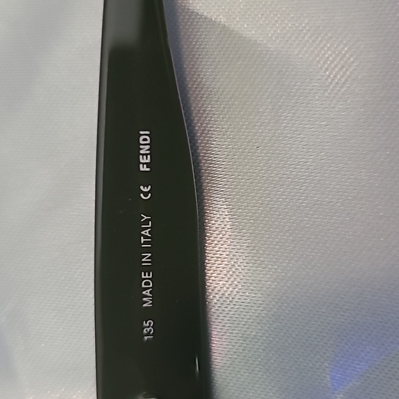 Fendi Eyeglasses - Picture 5 of 12